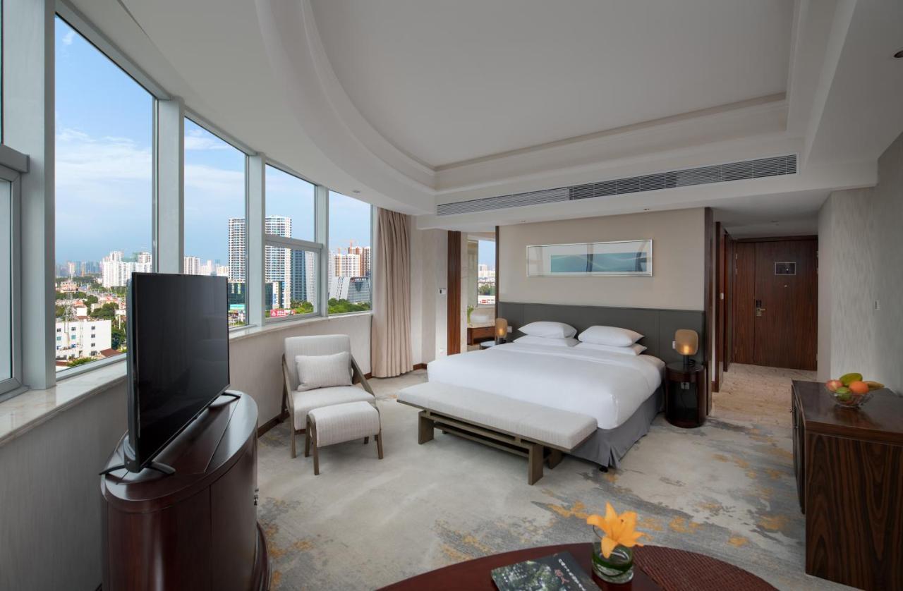 Golden Shining New Century Grand Hotel Beihai Eksteriør bilde